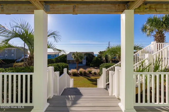 $2,400,000 | 1606 Ocean Drive, Emerald Isle, NC 28594