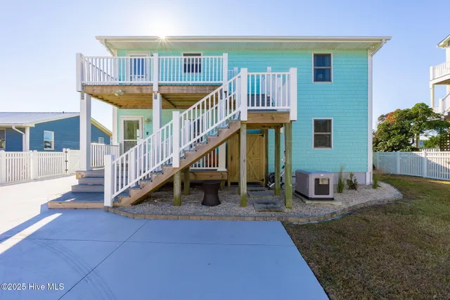 $2,400,000 | 1606 Ocean Drive, Emerald Isle, NC 28594