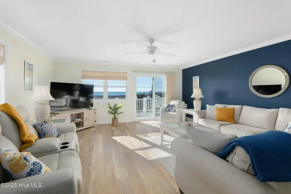 $2,400,000 | 1606 Ocean Drive, Emerald Isle, NC 28594