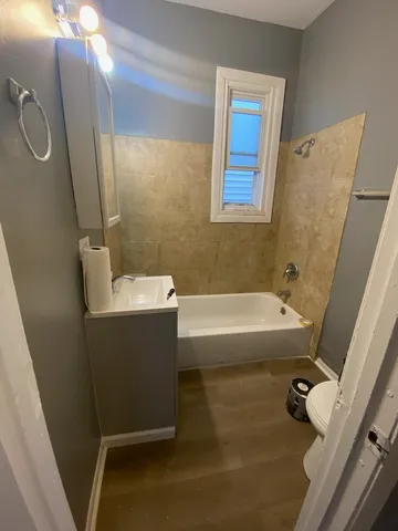 a bathroom with a bathtub
