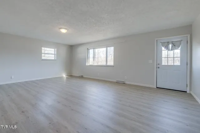 $1,950 | 4113 East Englewood Boulevard, Unit 3, Johnson City, TN 37601