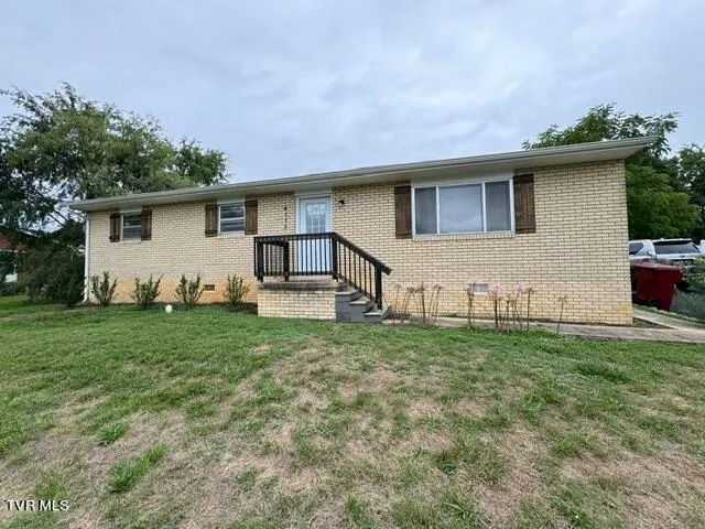 $1,950 | 4113 East Englewood Boulevard, Unit 3, Johnson City, TN 37601