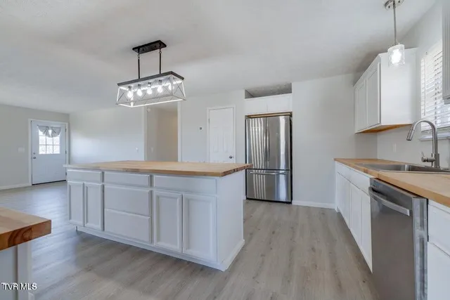 $1,950 | 4113 East Englewood Boulevard, Unit 3, Johnson City, TN 37601