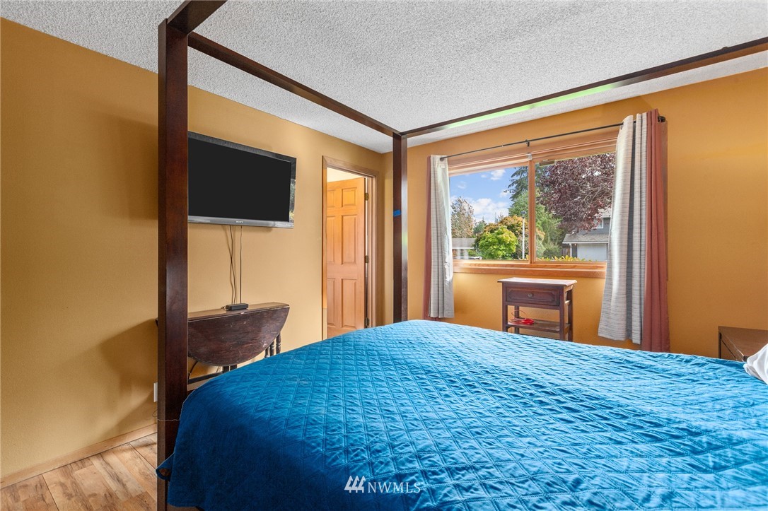 2009 Dayton Court Southeast Renton, WA 98055 - Photo 23 of 34 Gallery Image 23