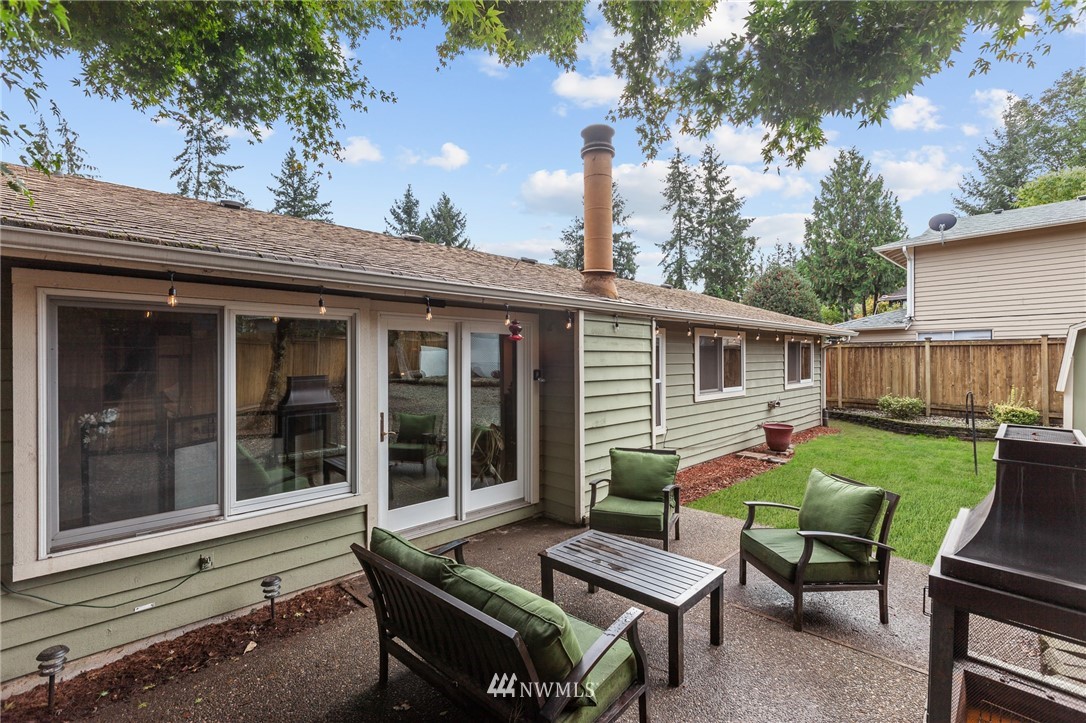 2009 Dayton Court Southeast Renton, WA 98055 - Photo 27 of 34 Gallery Image 27