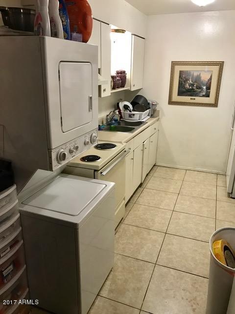 2036 West Cactus Road Phoenix, AZ 85029 - Photo 6 of 9 Cactus-Kitchen 2 (002)