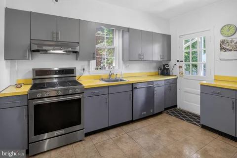 $1,595,000 | 1625 Upshur Street Northwest, Washington, DC 20011