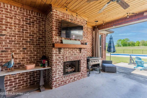 $589,000 | 321 Northaven Drive, Jackson, MS 39209