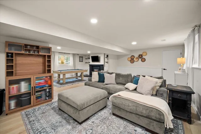 $899,000 | 513 East Silver Pines Court, Colbert, WA 99005