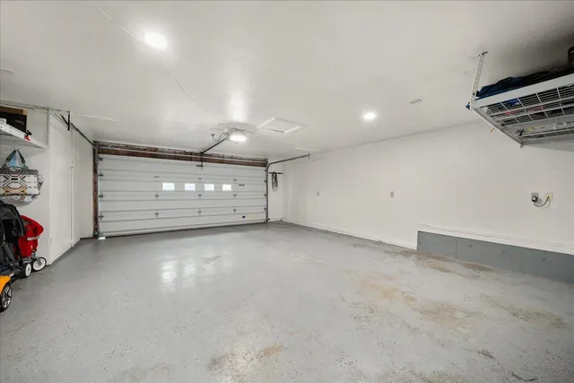 $899,000 | 513 East Silver Pines Court, Colbert, WA 99005