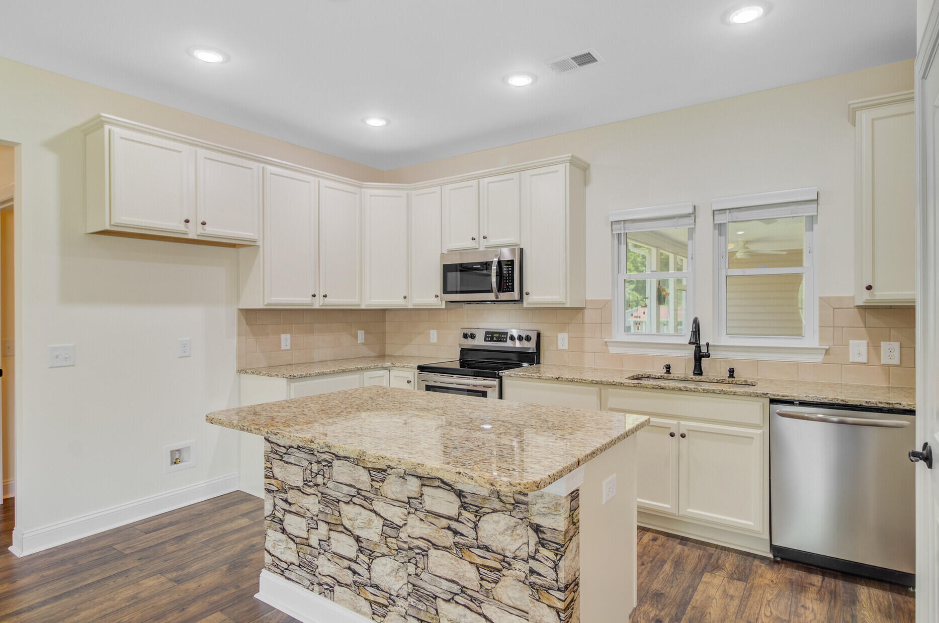 708 Tierra Loop Summerville, SC 29483 - Photo 30 of 48 43_43_mls