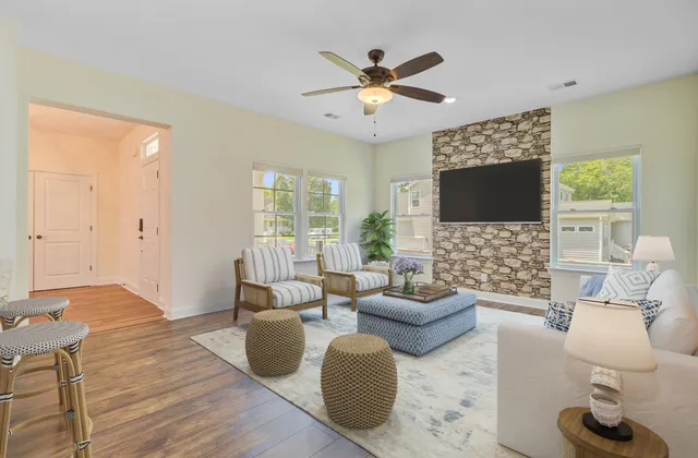 $859,900 | 708 Tierra Loop, Summerville, SC 29483