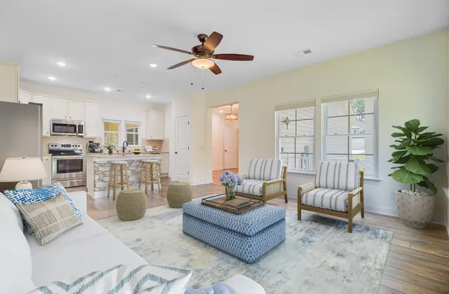 $859,900 | 708 Tierra Loop, Summerville, SC 29483