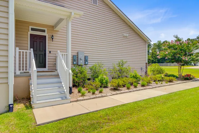 $859,900 | 708 Tierra Loop, Summerville, SC 29483