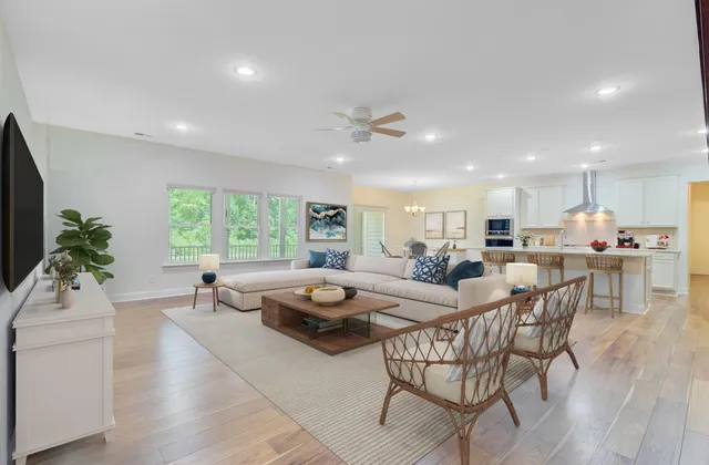 $859,900 | 708 Tierra Loop, Summerville, SC 29483