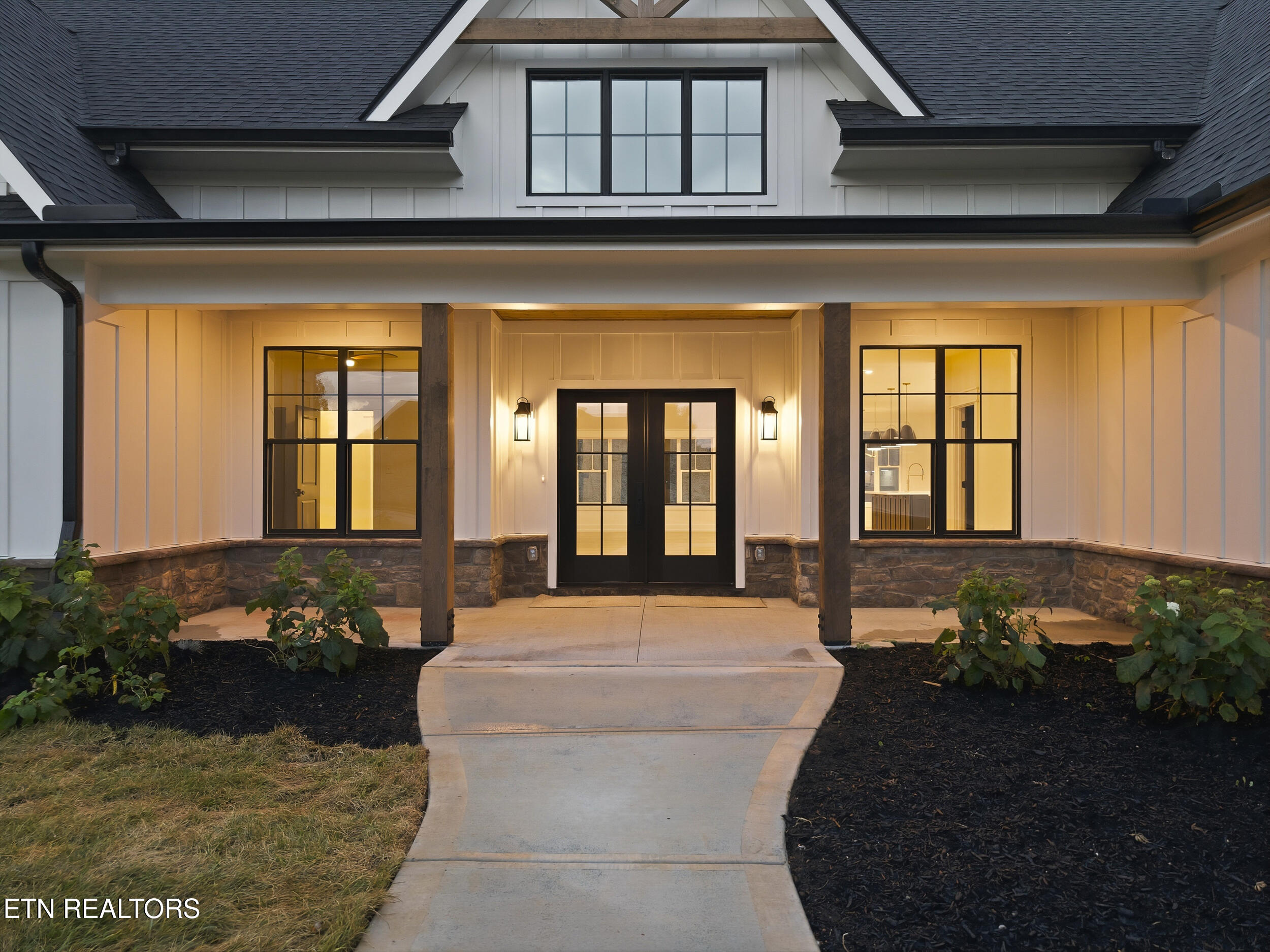 175 Morganton Cove Greenback, TN 37742 - Photo 6 of 49 175_morganton_cv_0012