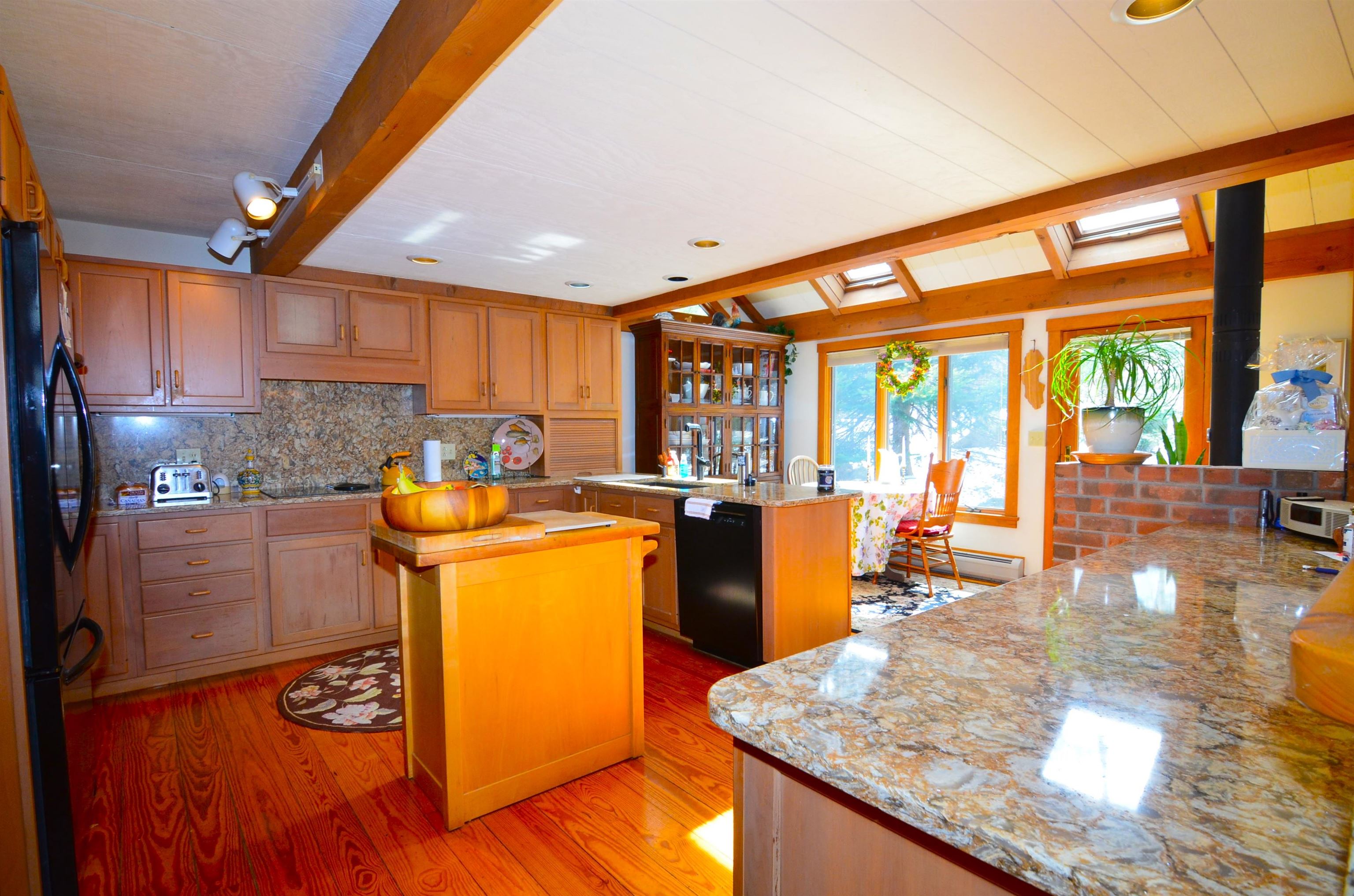 4 Winter Hill Road Grantham, NH 03753 - Photo 5 of 31 Gallery Image 5
