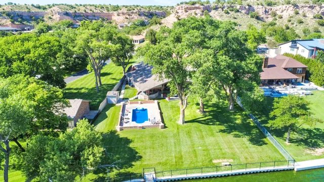 $1,975,000 | 606 North Shore Drive, Amarillo, TX 79118