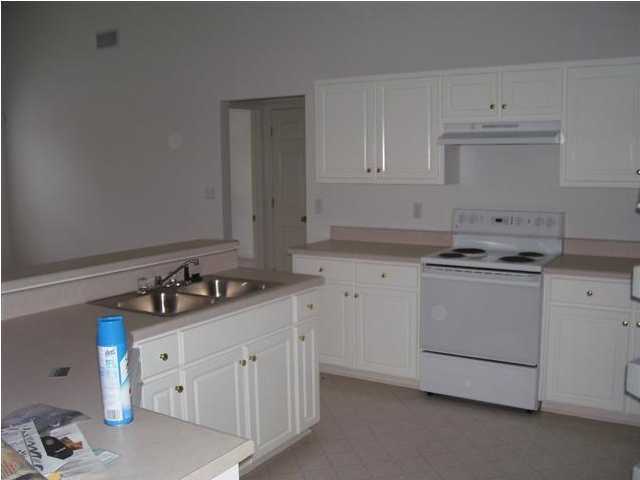 726 Randall Roberts Road Fort Walton Beach, FL 32547 - Photo 4 of 7 Gallery Image 4