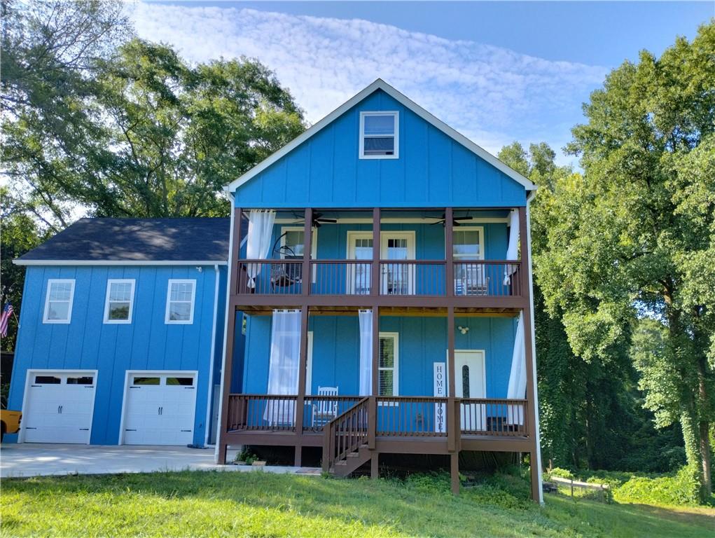 a view of a house with garden