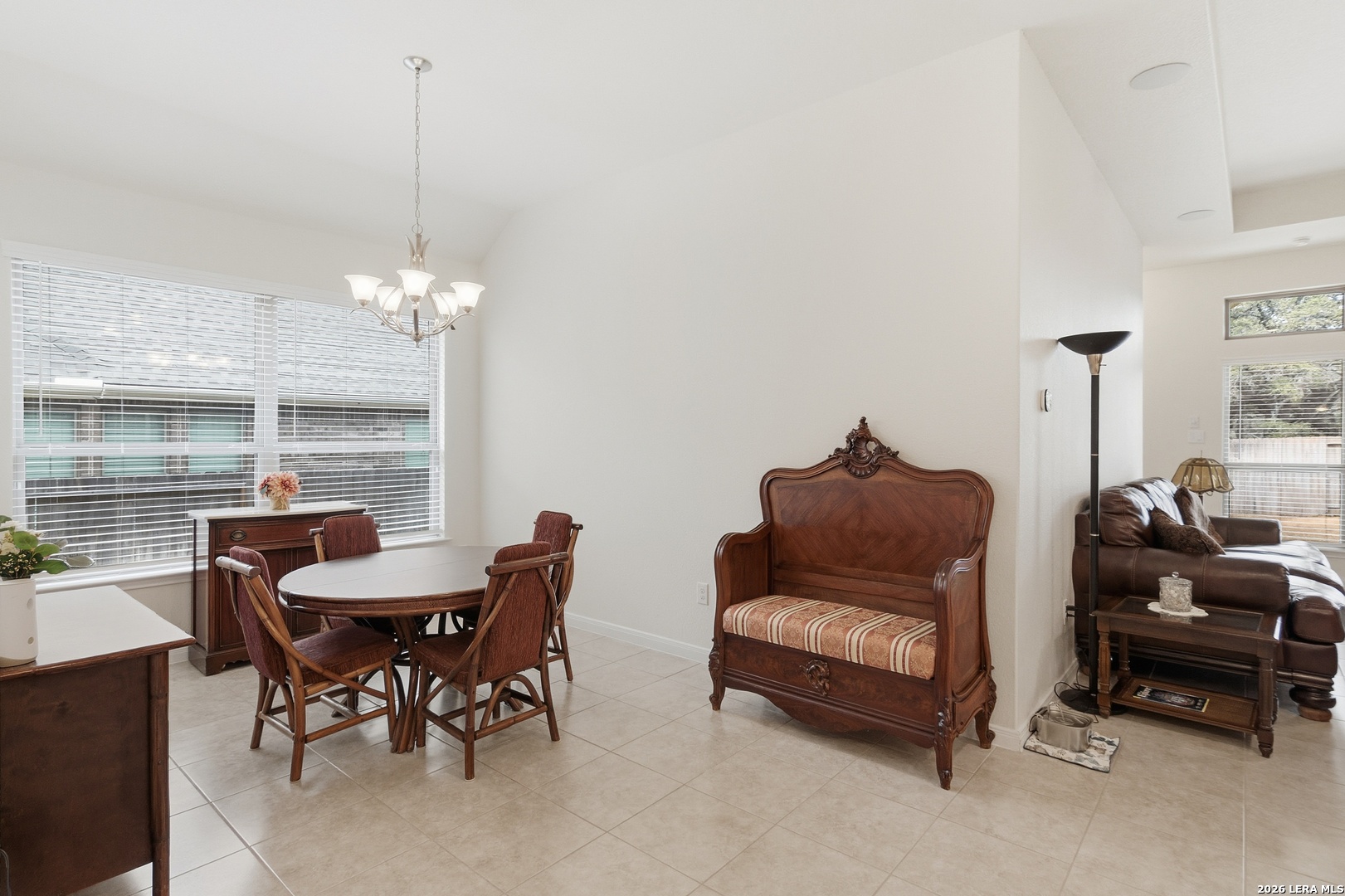 425 Foxbrook Way Cibolo, TX 78108 - Photo 13 of 49
