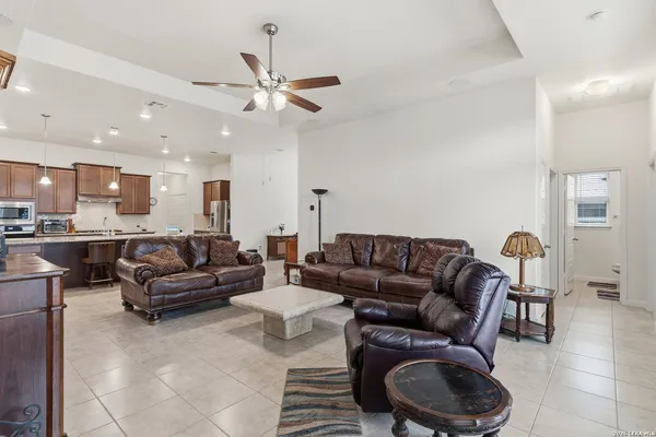 $484,990 | 425 Foxbrook Way, Cibolo, TX 78108