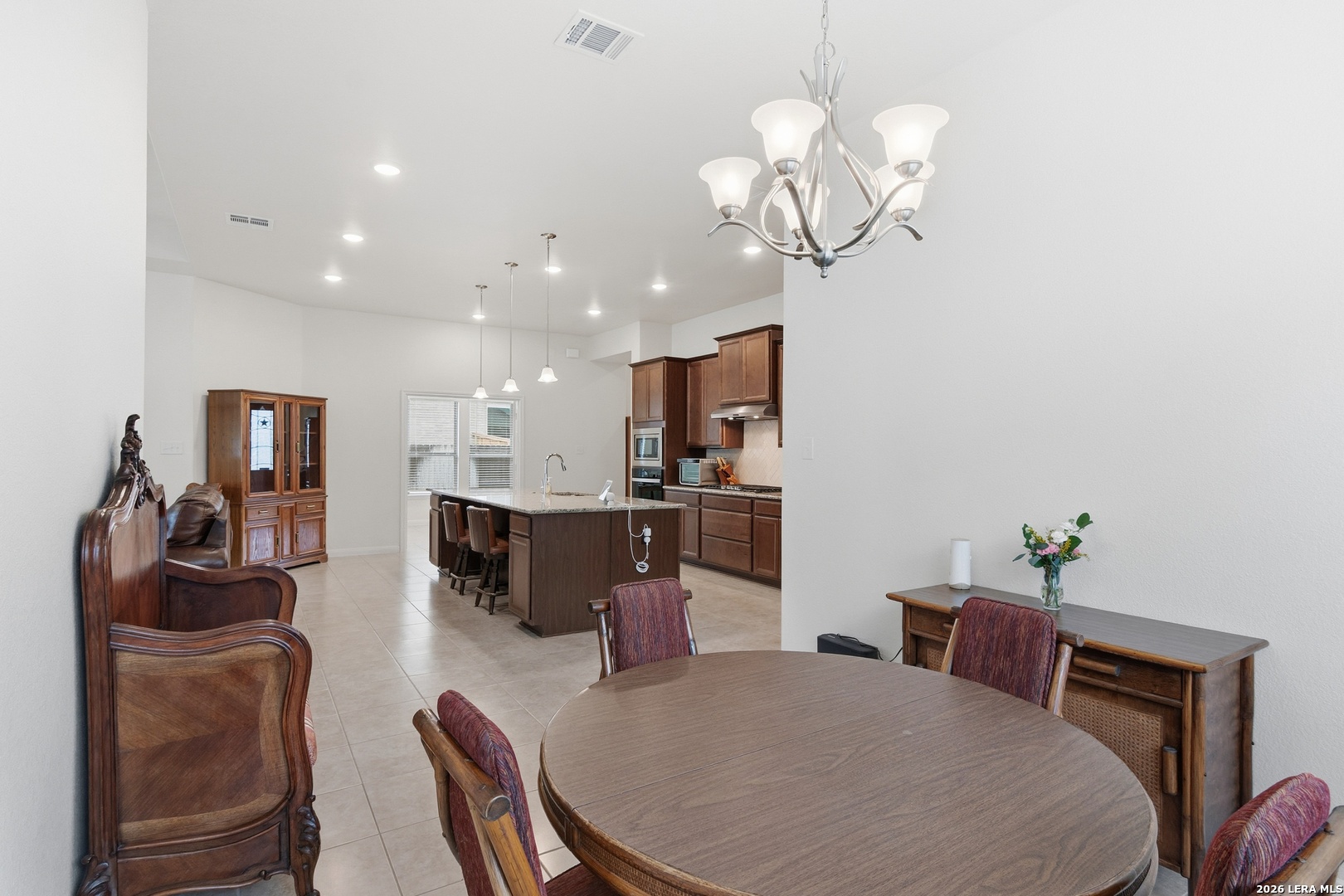 425 Foxbrook Way Cibolo, TX 78108 - Photo 27 of 49
