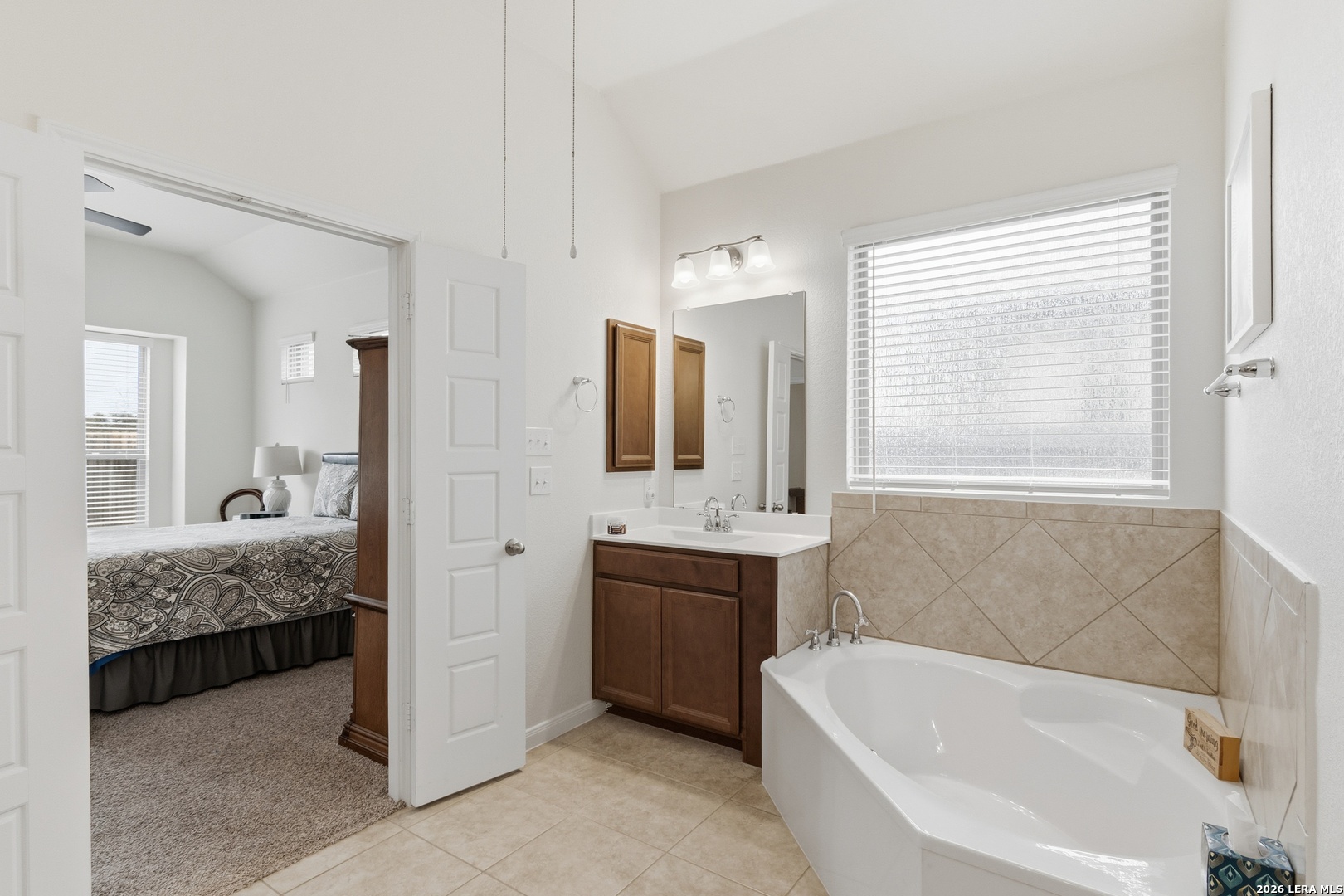 425 Foxbrook Way Cibolo, TX 78108 - Photo 37 of 49