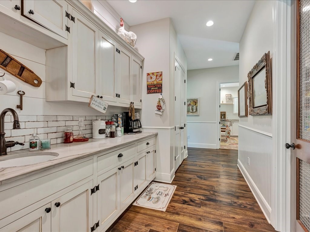 716 Mountainview Road Lufkin, TX 75904 - Photo 21 of 50