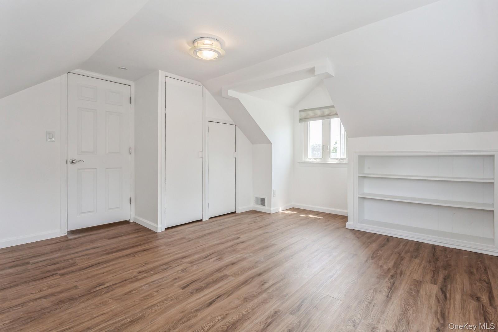 562 Bernice Road Franklin Square, NY 11010 - Photo 22 of 36