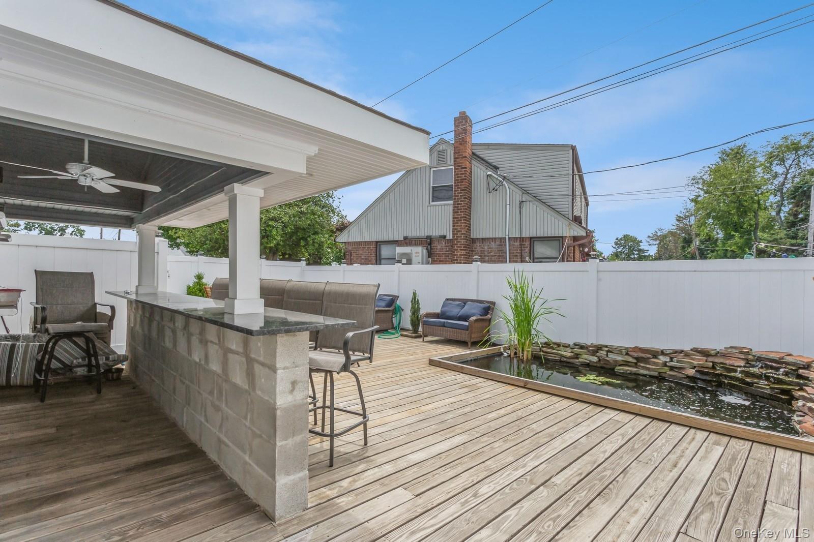 562 Bernice Road Franklin Square, NY 11010 - Photo 34 of 36