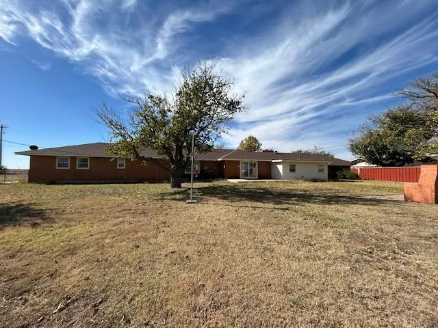 $175,000 | 1803 Crowell Highway, Quanah, TX 79252
