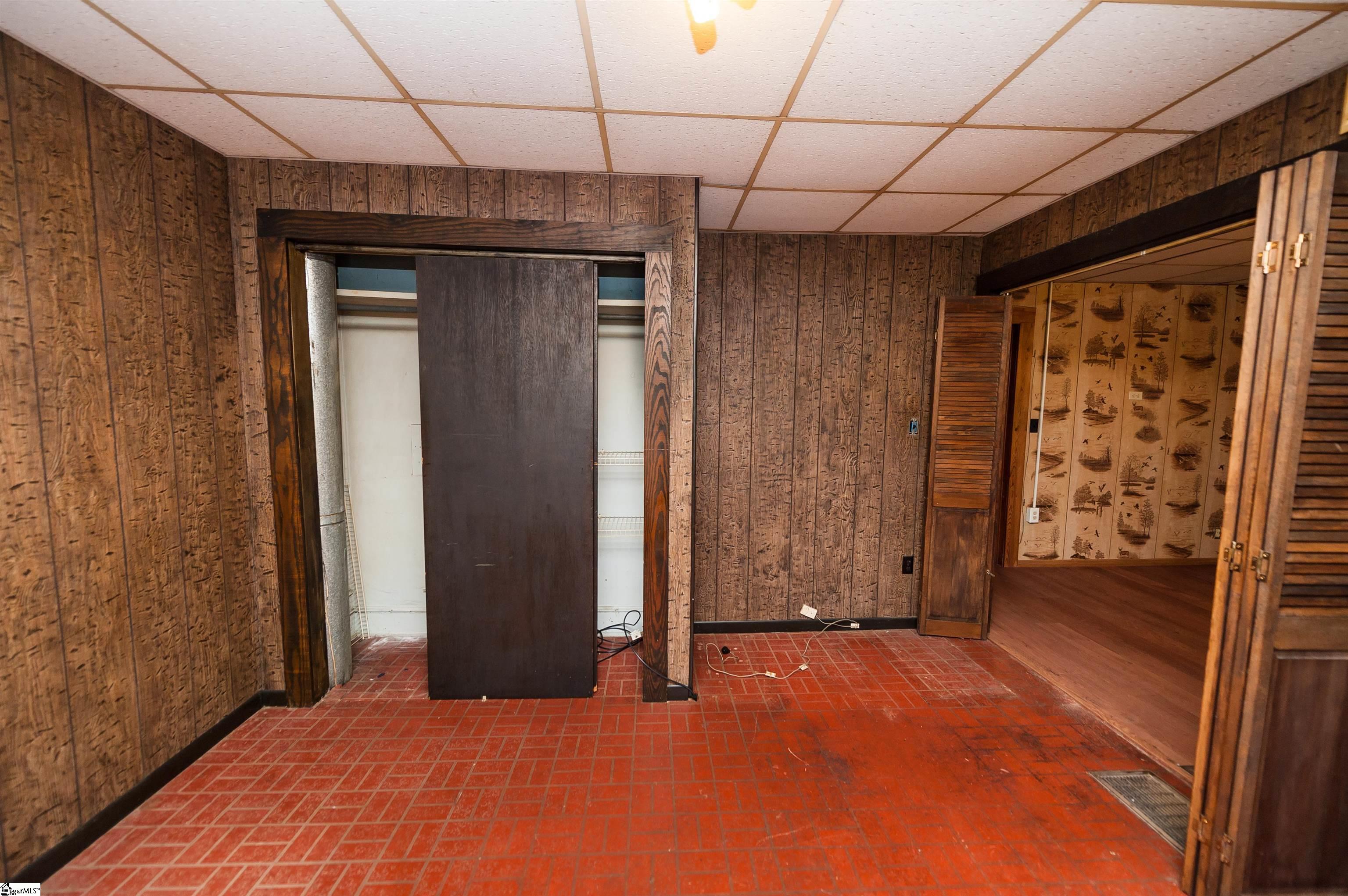 747 North Main Street Inman, SC 29349 - Photo 11 of 23