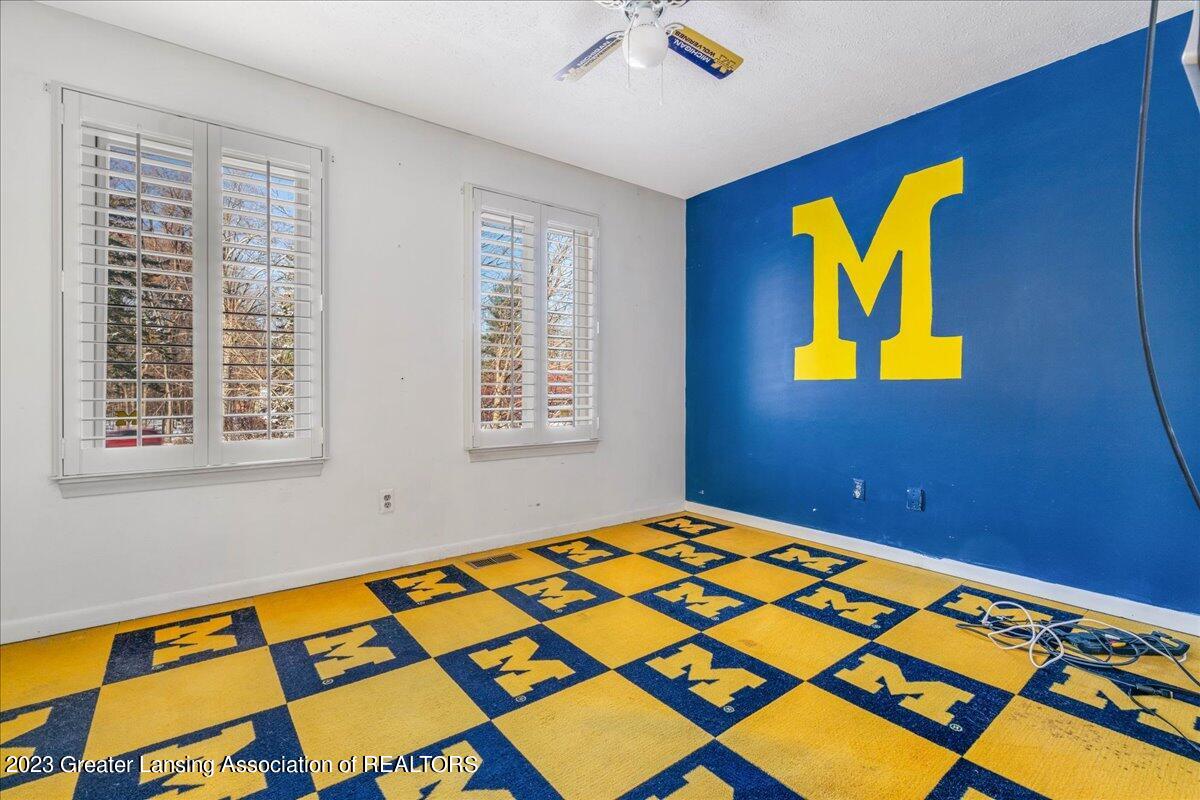 5890 Okemos Road Haslett, MI 48840 - Photo 15 of 21 17-Media Jett-17