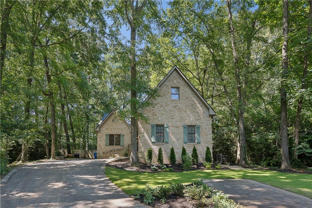 2094 Azalea Circle Decatur, GA 30033 - Photo 2 of 41