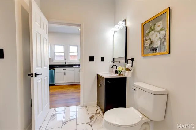 $159,999 | 41 West Penning Avenue, Wood River, IL 62095