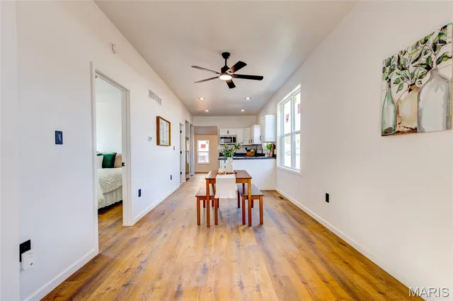 $159,999 | 41 West Penning Avenue, Wood River, IL 62095