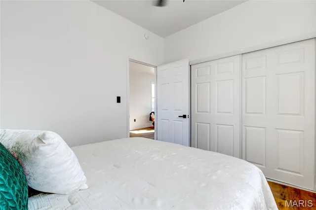 $159,999 | 41 West Penning Avenue, Wood River, IL 62095