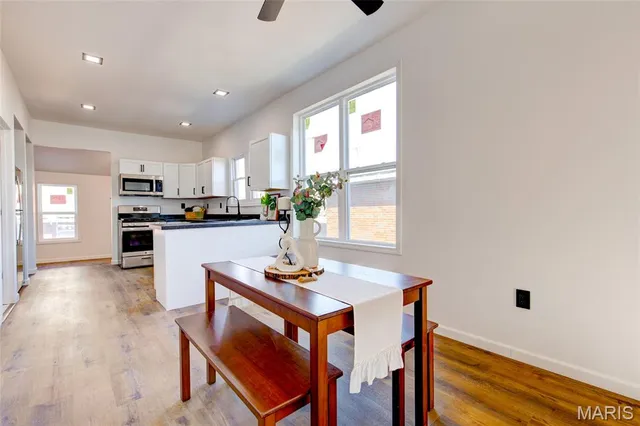 $159,999 | 41 West Penning Avenue, Wood River, IL 62095