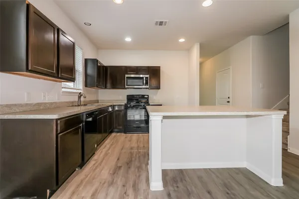 $2,345 | 17134 Cory Cornel Lane, Richmond, TX 77407