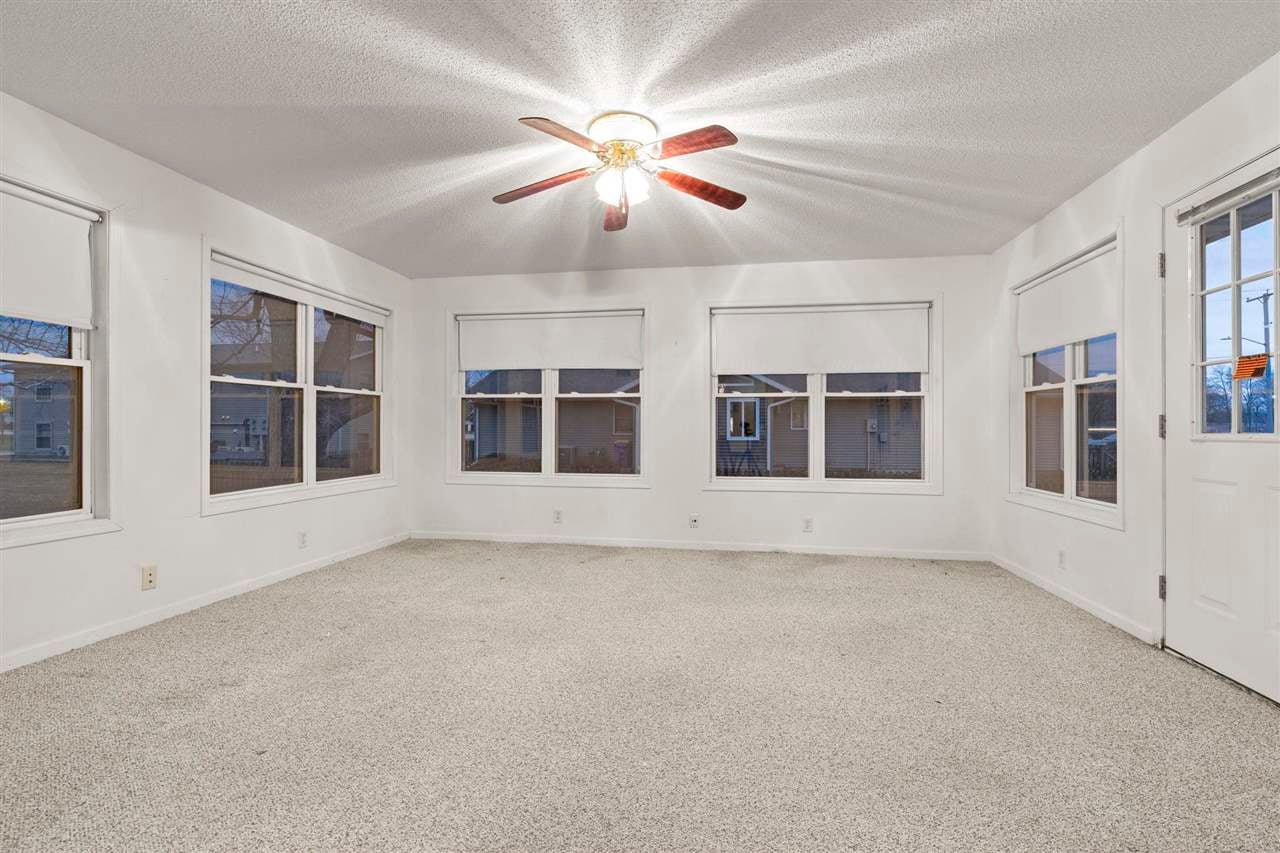 1102 E Place Kalona, IA 52247 - Photo 15 of 27 Gallery Image 15