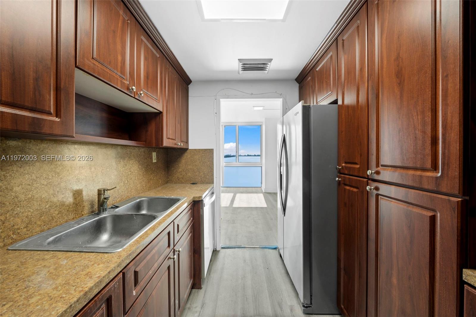 3301 Northeast 5th Avenue, Unit 1010 Miami, FL 33137 - Photo 9 of 25