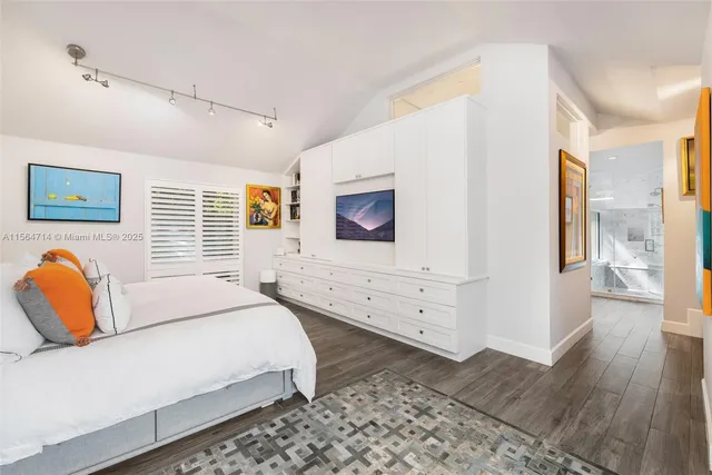 $3,300,000 | 3950 Hardie Avenue, Coconut Grove, FL 33133