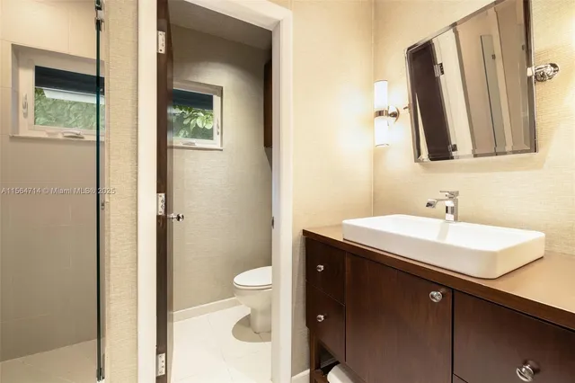 $3,300,000 | 3950 Hardie Avenue, Coconut Grove, FL 33133