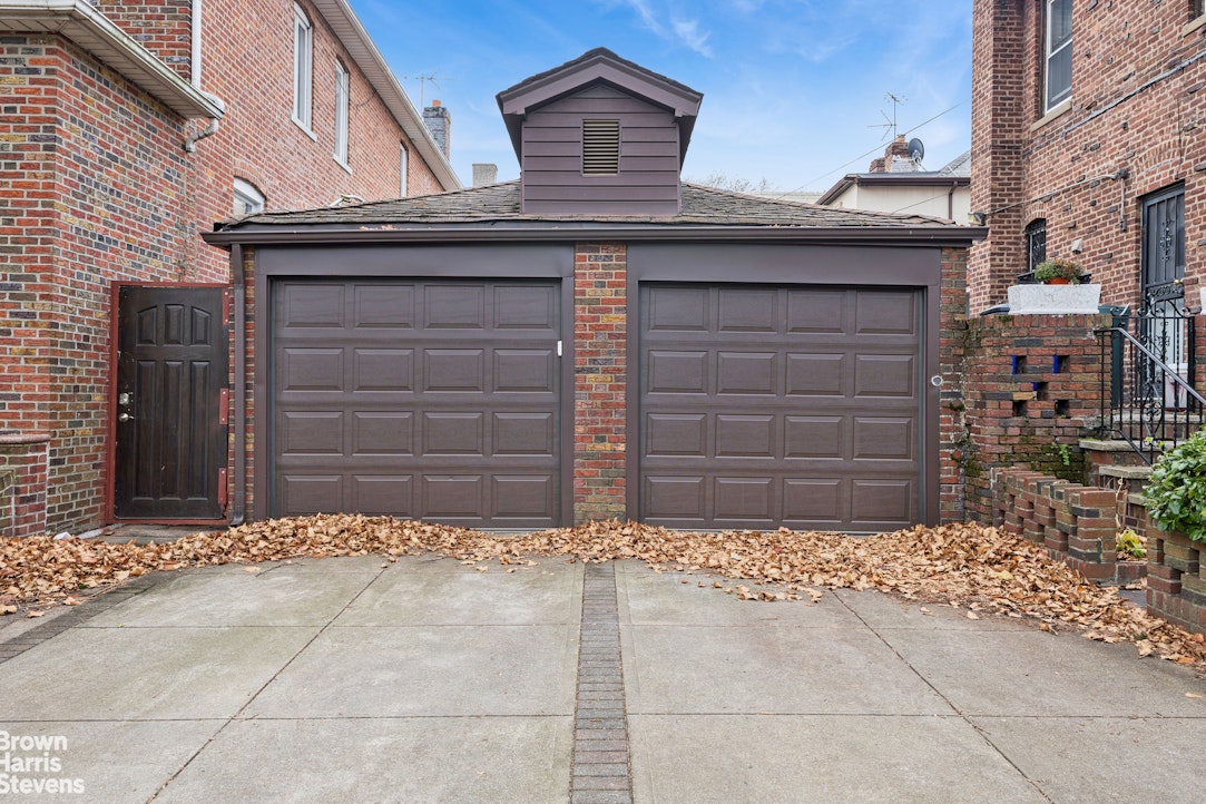 1702 East 28th Street Brooklyn, NY 11229 - Photo 5 of 17