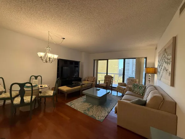 $1,800 | 3101 Boardwalk, Unit 17102, Atlantic City, NJ 08401