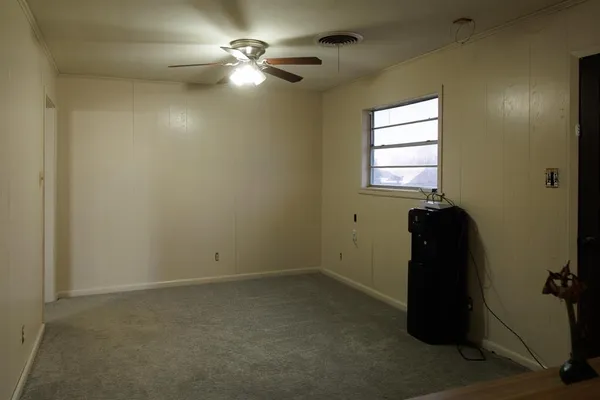 $129,000 | 1111 North Reynolds Avenue, Throckmorton, TX 76483