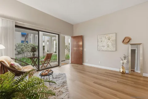$625,000 | 8320 Regents Road, Unit 1I, San Diego, CA 92122