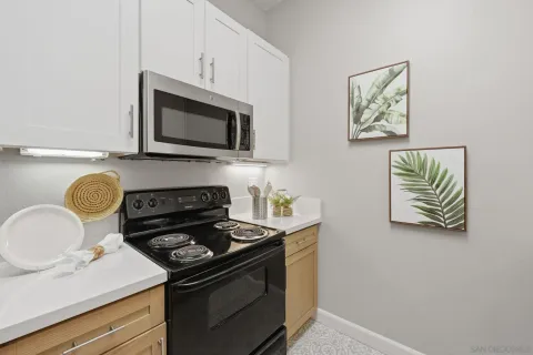 $625,000 | 8320 Regents Road, Unit 1I, San Diego, CA 92122