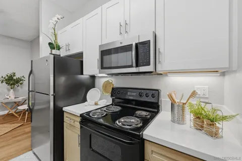 $625,000 | 8320 Regents Road, Unit 1I, San Diego, CA 92122